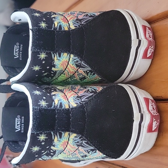 Kids Vans Glow in the Dark Skull High Tops Skate - Picture 2 of 5